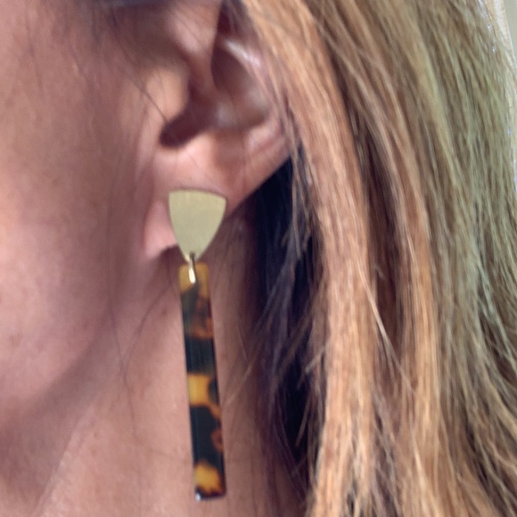 Set of three pairs of casual earrings - Picture 5 of 6